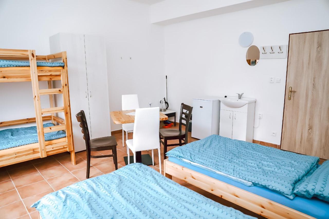 Chaty A Apartmany Hracholusky Kemp Kosatka Pnovany Extérieur photo