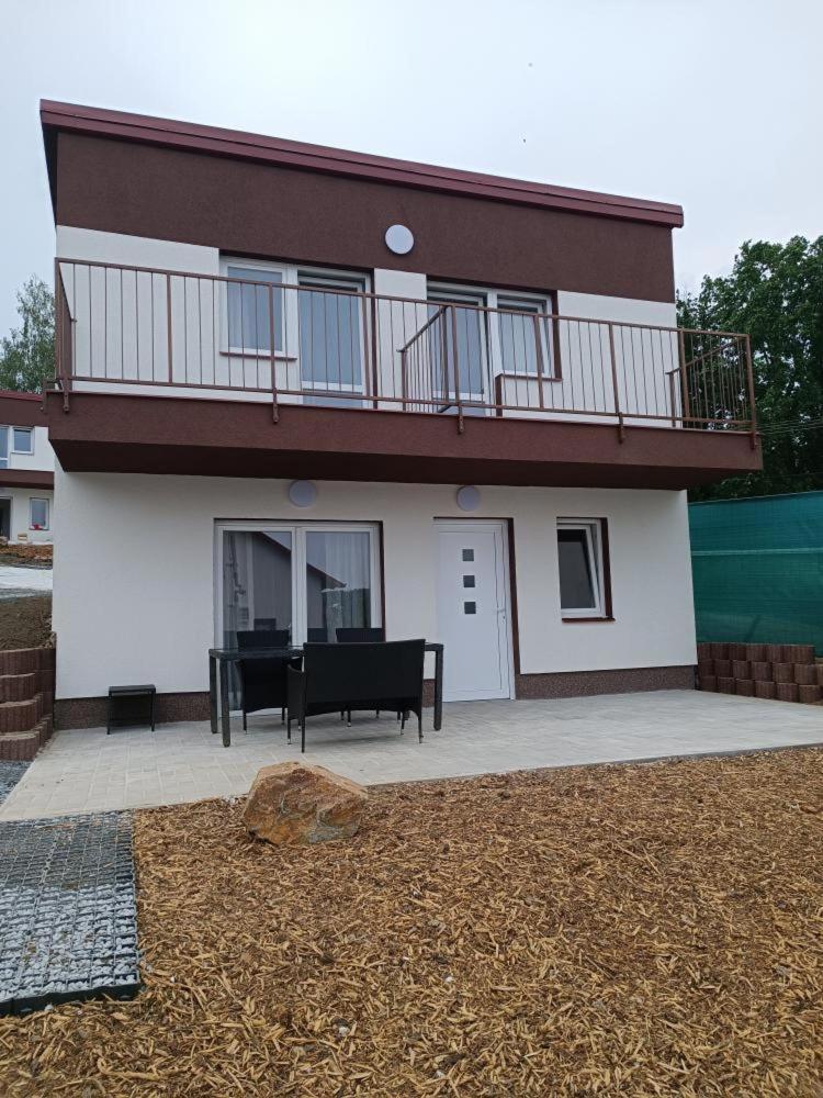 Chaty A Apartmany Hracholusky Kemp Kosatka Pnovany Extérieur photo